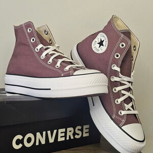 Converse Women's CTAS Lift Hi Tops Size 7.5  Trail Mixed A10646F NWT